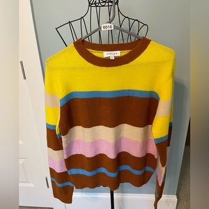 💛BNWOT 💜BOUTIQUE SWEATER💚SIZE L💙
